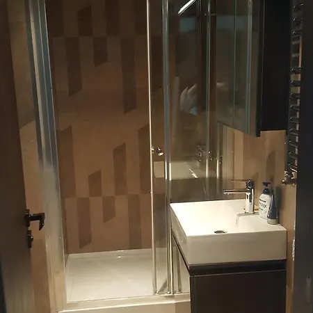 Apartment Right Next To Ataturk Airport